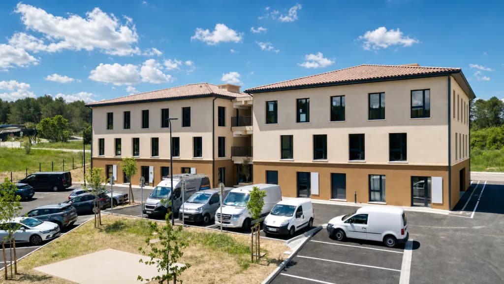 PAYS D’AIX – PEYNIER / ROUSSET / TRETS – CABINETS MÉDICAUX ET PARAMÉDICAUX ÉQUIPÉS – ACCÈS 24H/24
