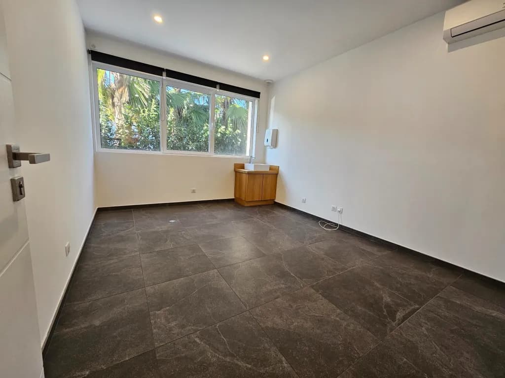 ESPACE SANTE - BUREAUX À LOUER