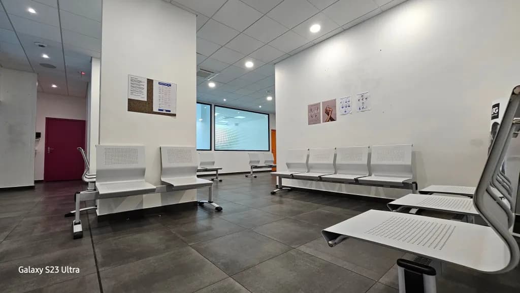 cabinet MEDICAL-PARAMEDICAL-DENTAIRE loue