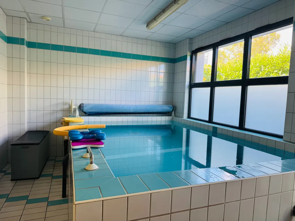 Local professionnel 101m2