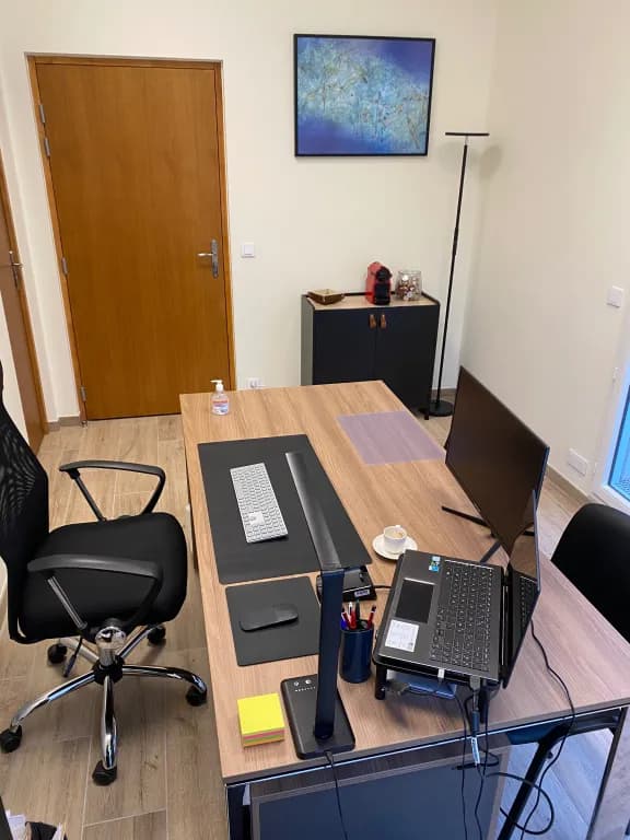 1 bureau grand standing à louer
