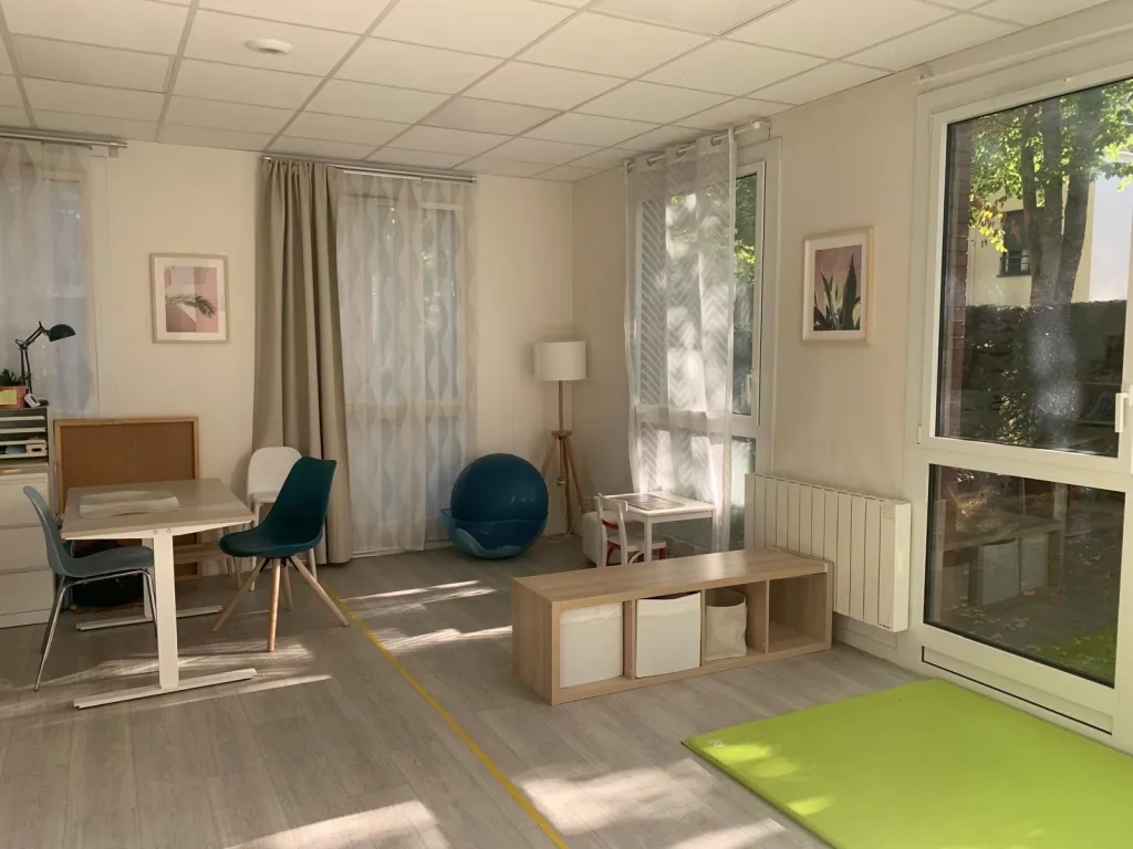 location salle de 26m²