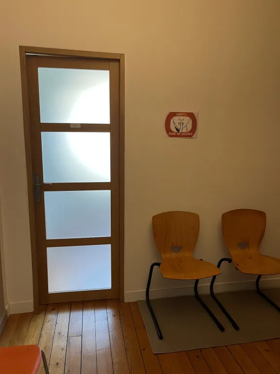 Local dans un cabinet de groupe