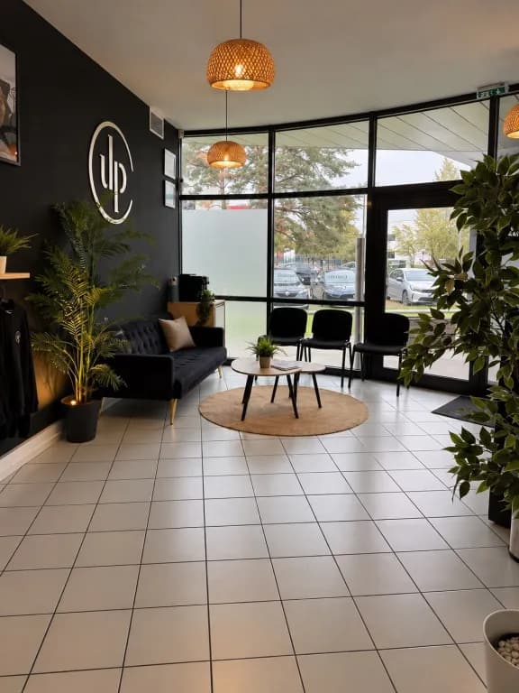 Mérignac : bureaux 12 et 17 m² meublés dans un pôle santé