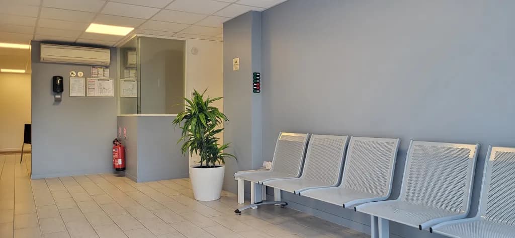 Nouvelle opportunité : Grand bureau médical sur le parvis de la gare | Franconville (95)