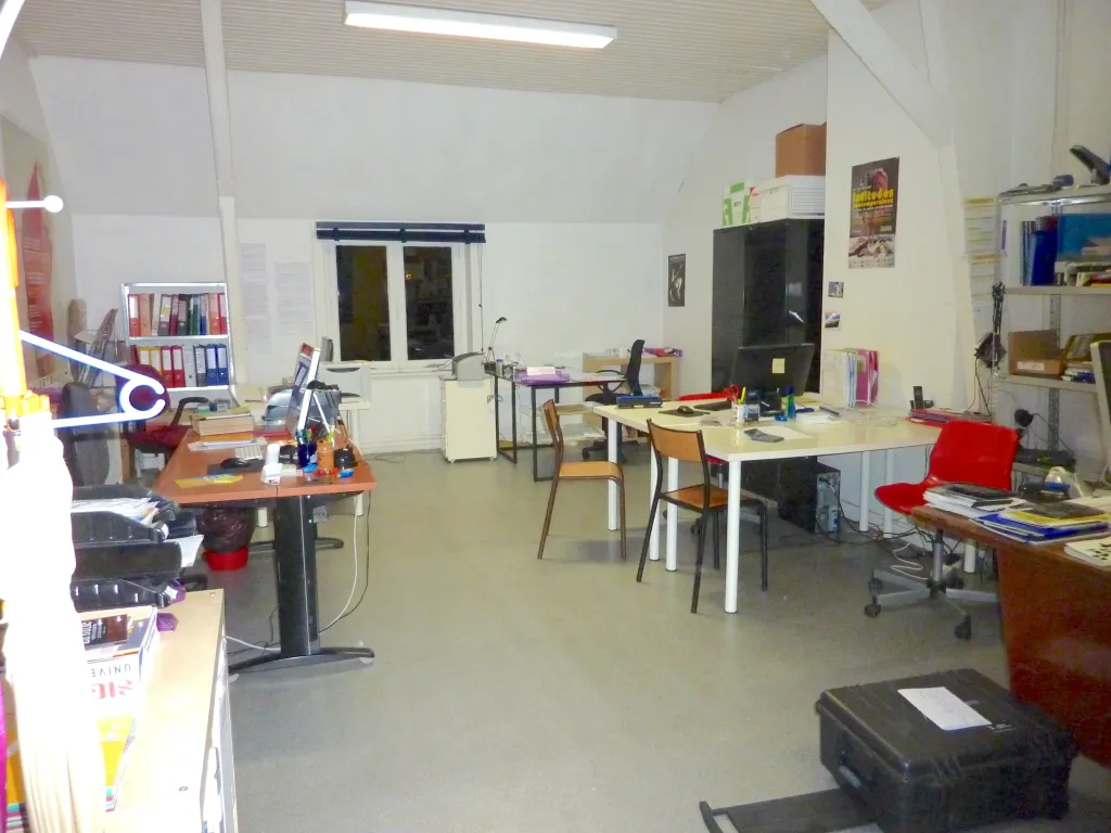 4 BUREAUX 170M2, LILLE ST MICHEL, 2E ETAGE