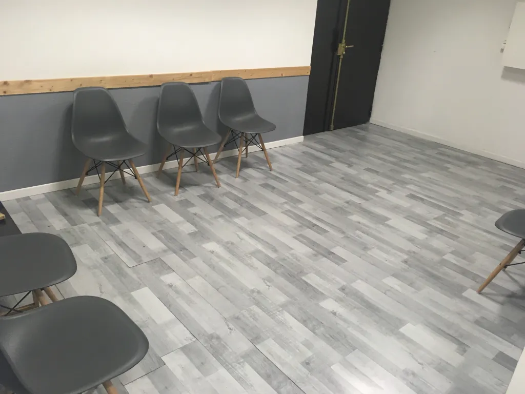 Cabinet en Centre-Ville,Tour du Polygone (30 m²)