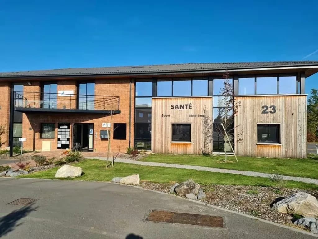 Bureaux à louer à  Villeneuve-d'Ascq maison pluridisciplinaire