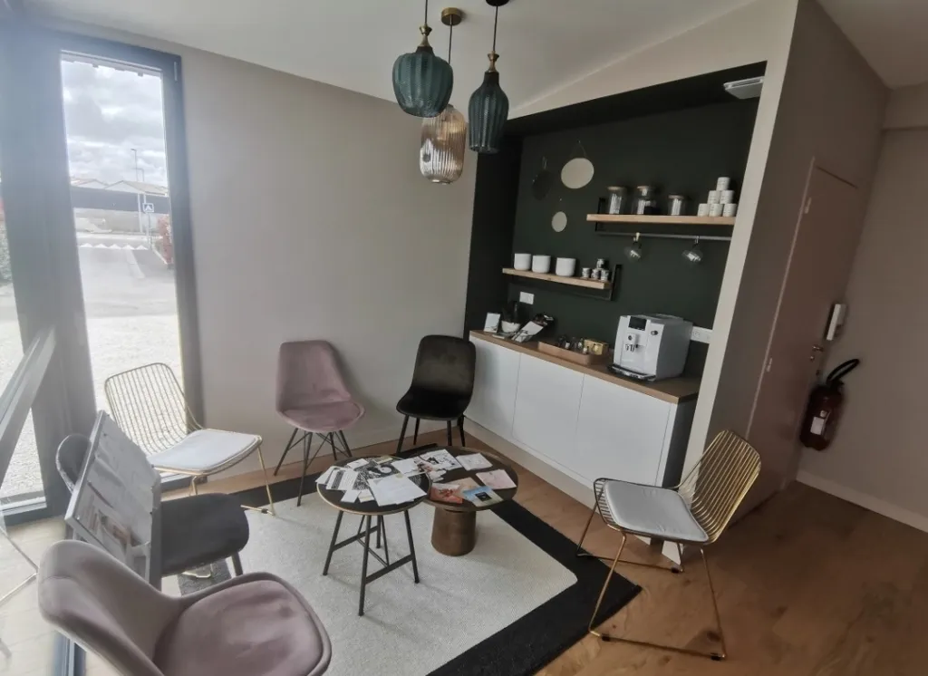 Location bureaux dans cabinet pluridisciplinaire - LA ROCHE SUR YON - VENDEE