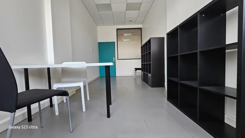 cabinet MEDICAL-PARAMEDICAL-DENTAIRE loue