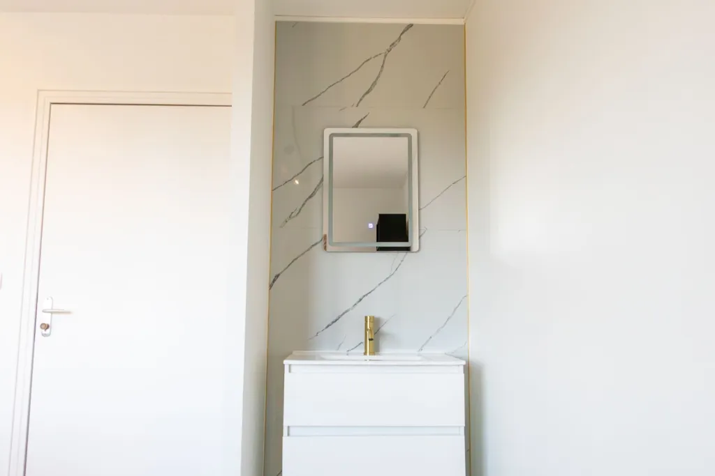 🏥 Cabinet médical 25 m² à louer – Secrétariat & parking inclus