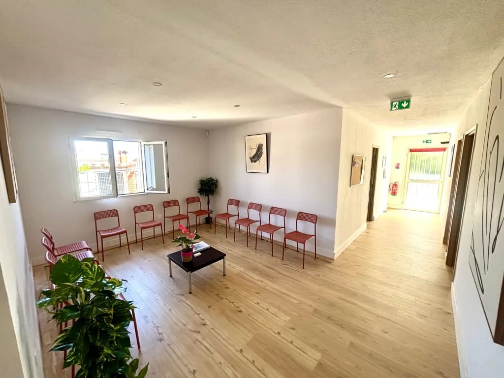 Bureaux à louer en cabinet médical – Pia (66) – Professions médicales & paramédicales
