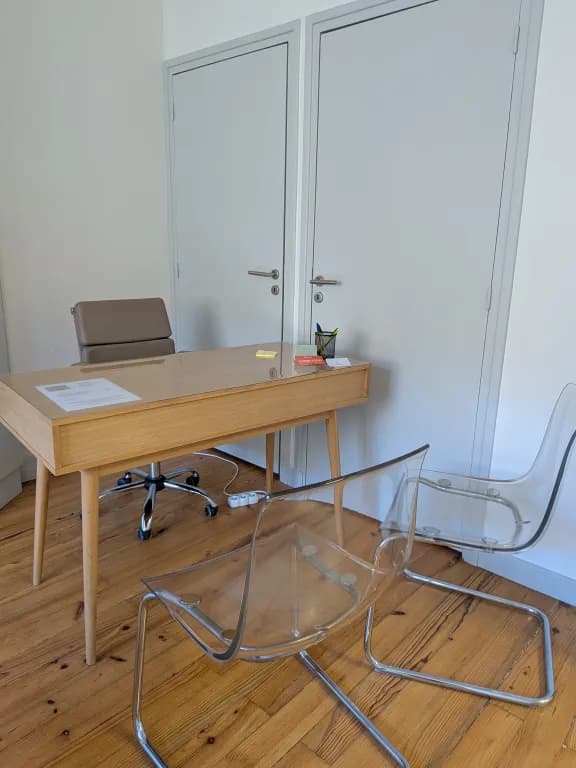 Bureau 17 m² Espace santé