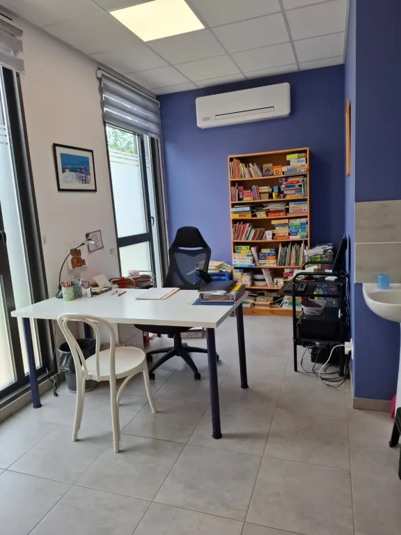 Bureau à louer - St-Georges de Reneins (Rhône)