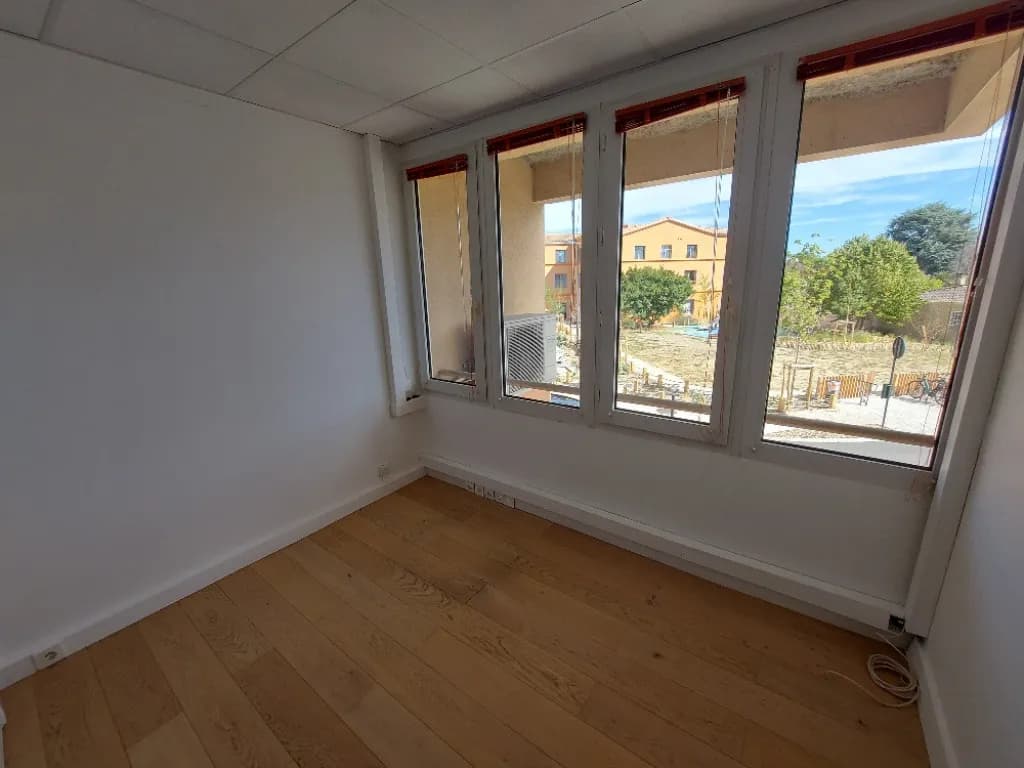 LOCAL PROFESSIONNEL 47 m² BLAGNAC