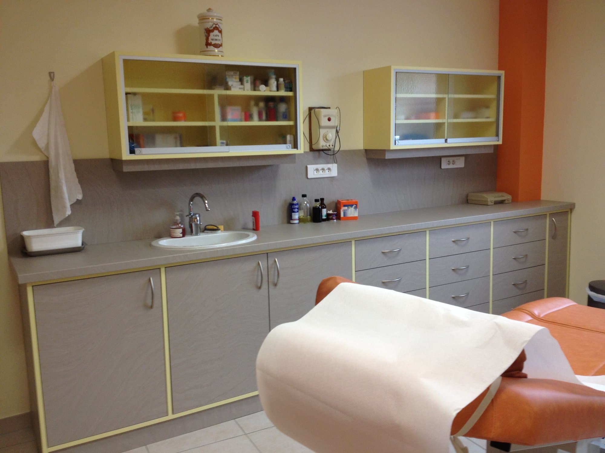 Cabinet médical - LIVERDUN 54460 - 120 m²
