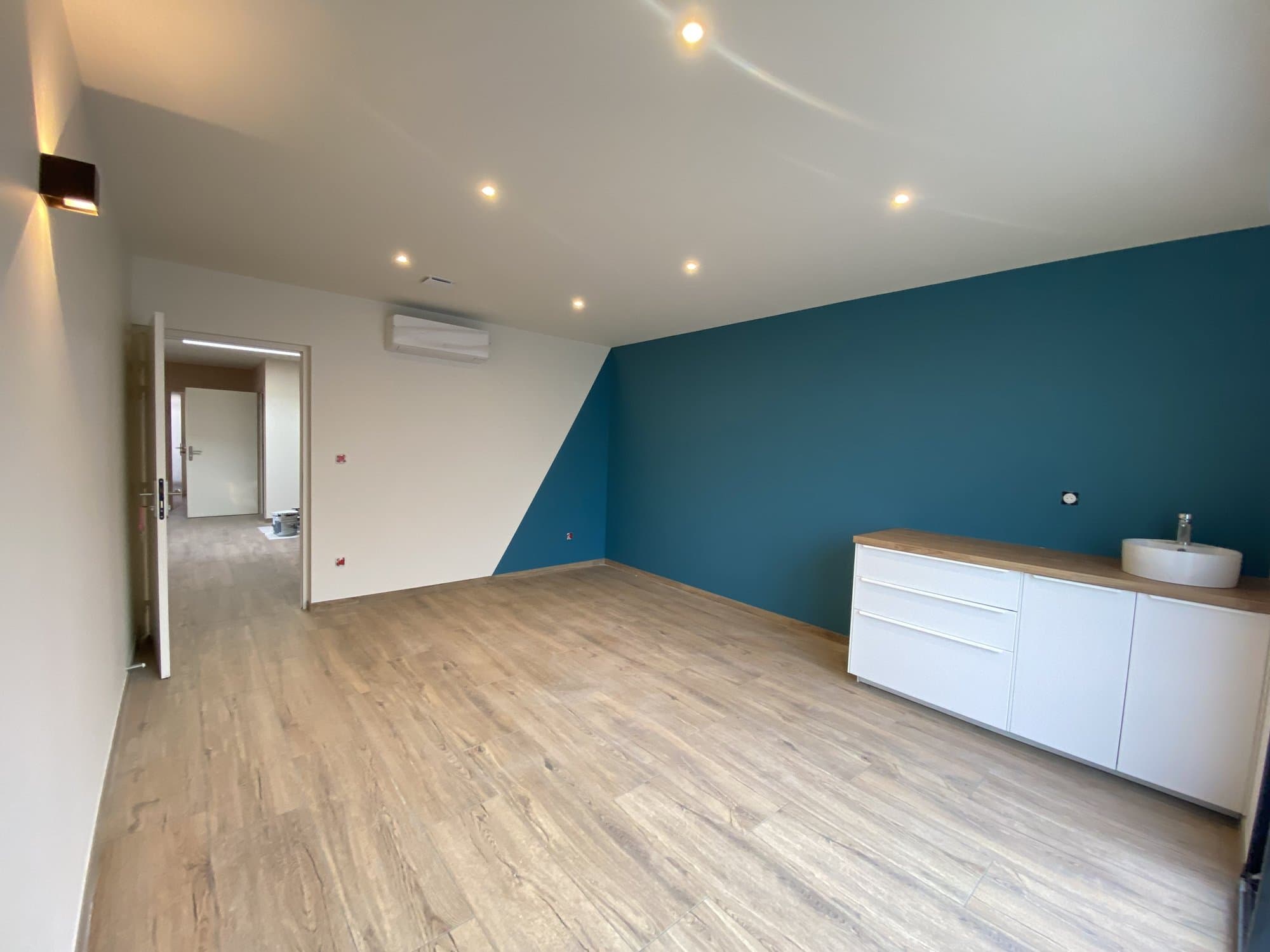 Local en maison de santé - Pérenchies - 19 m²