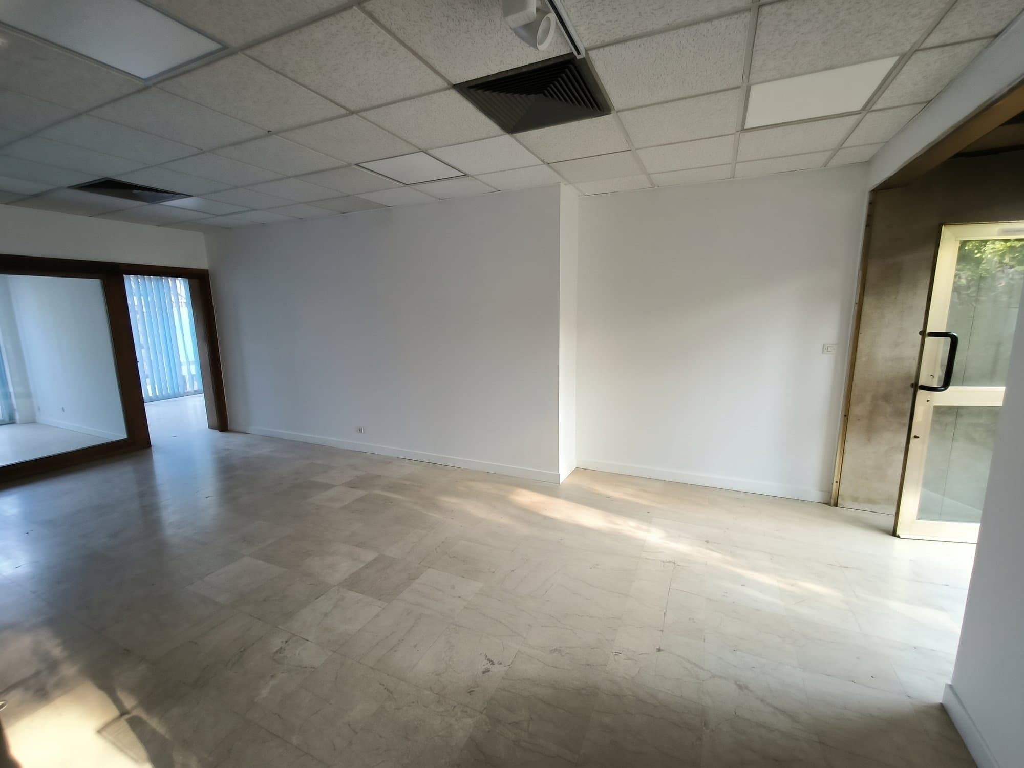 Cabinet médical - Bagnols-sur-Cèze - 100 m²