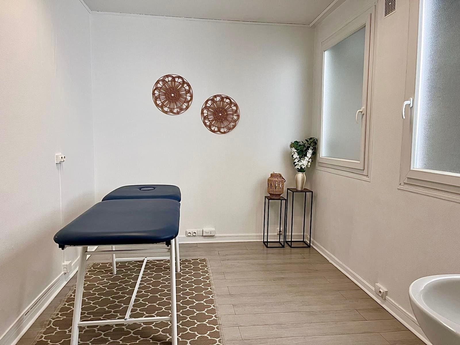 Cabinet médical - Issy-les-Moulineaux - 10 m²