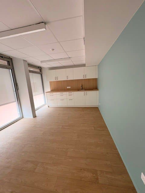 Local en maison de santé - Strasbourg - 17 m²