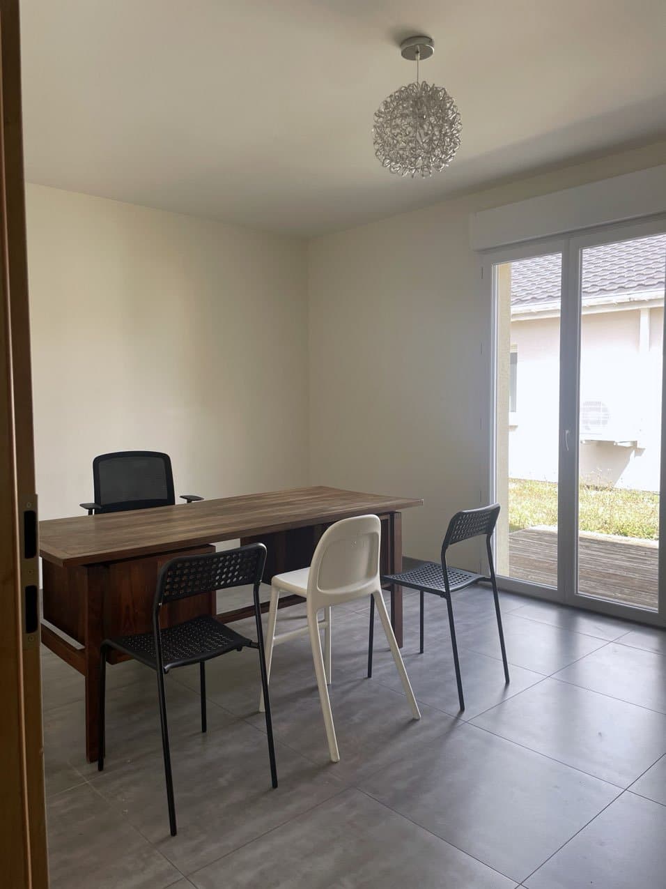 Local en maison de santé - Saint-Nicolas-de-Port - 17 m²