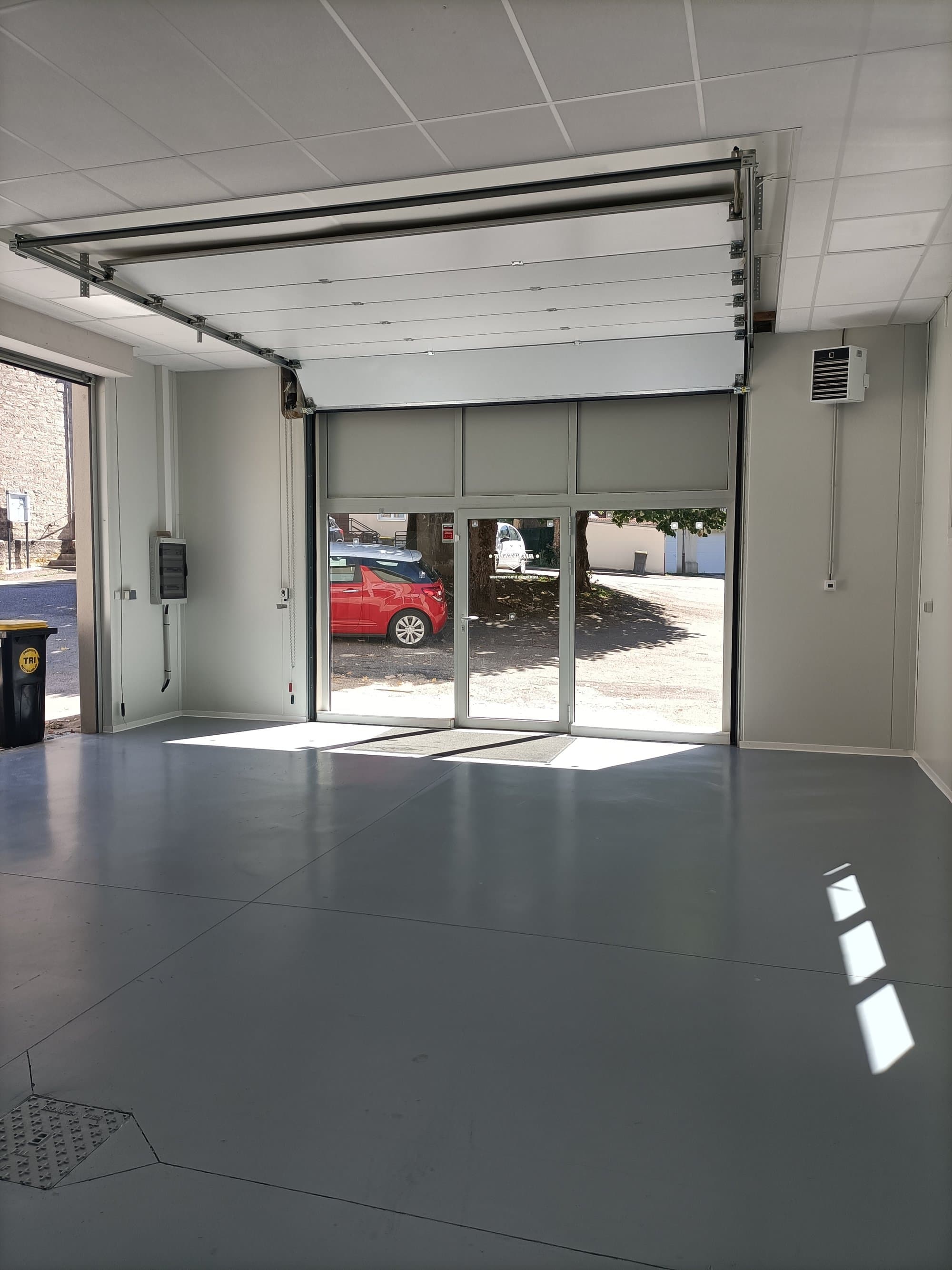 Local en maison de santé - Recologne - 150 m²