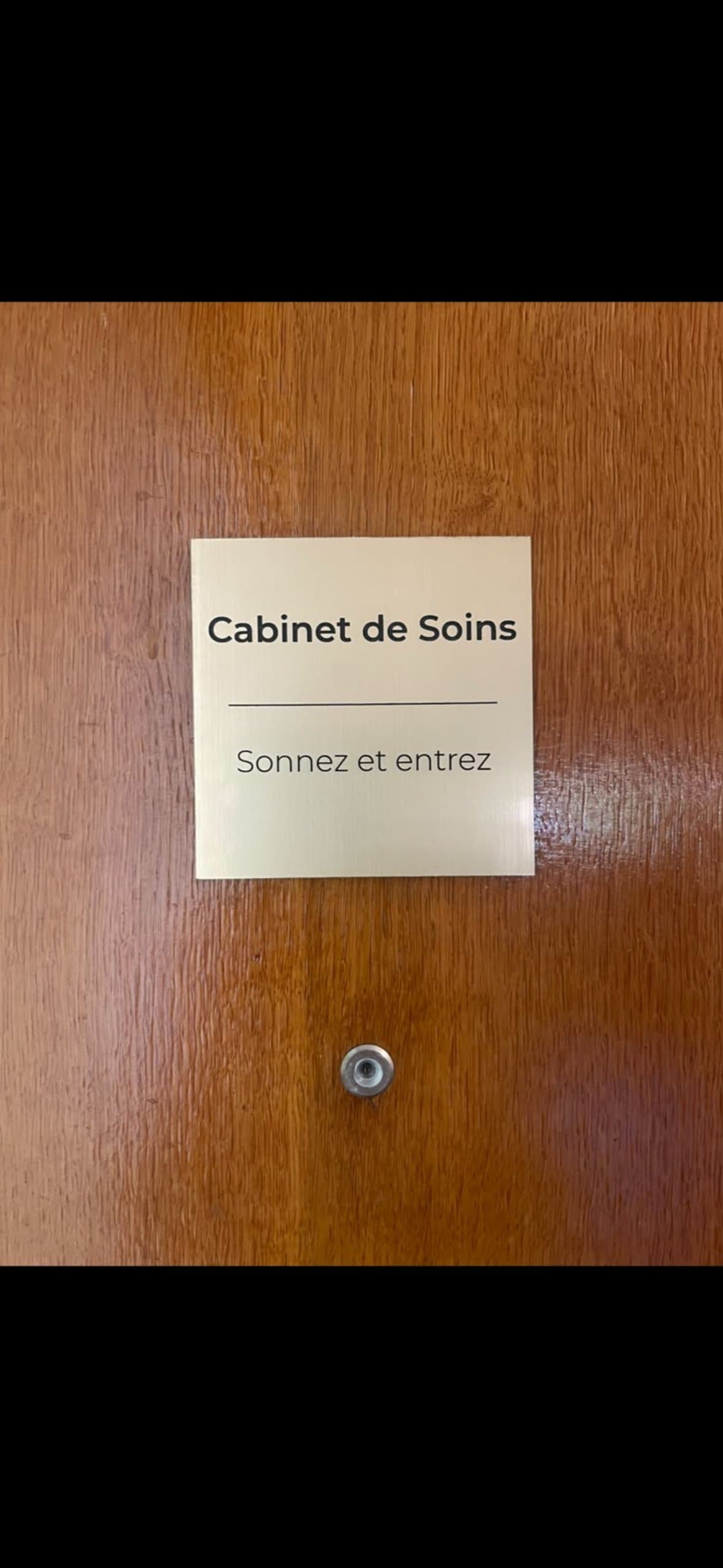Cabinet médical - Challes-les-Eaux - 10 m²