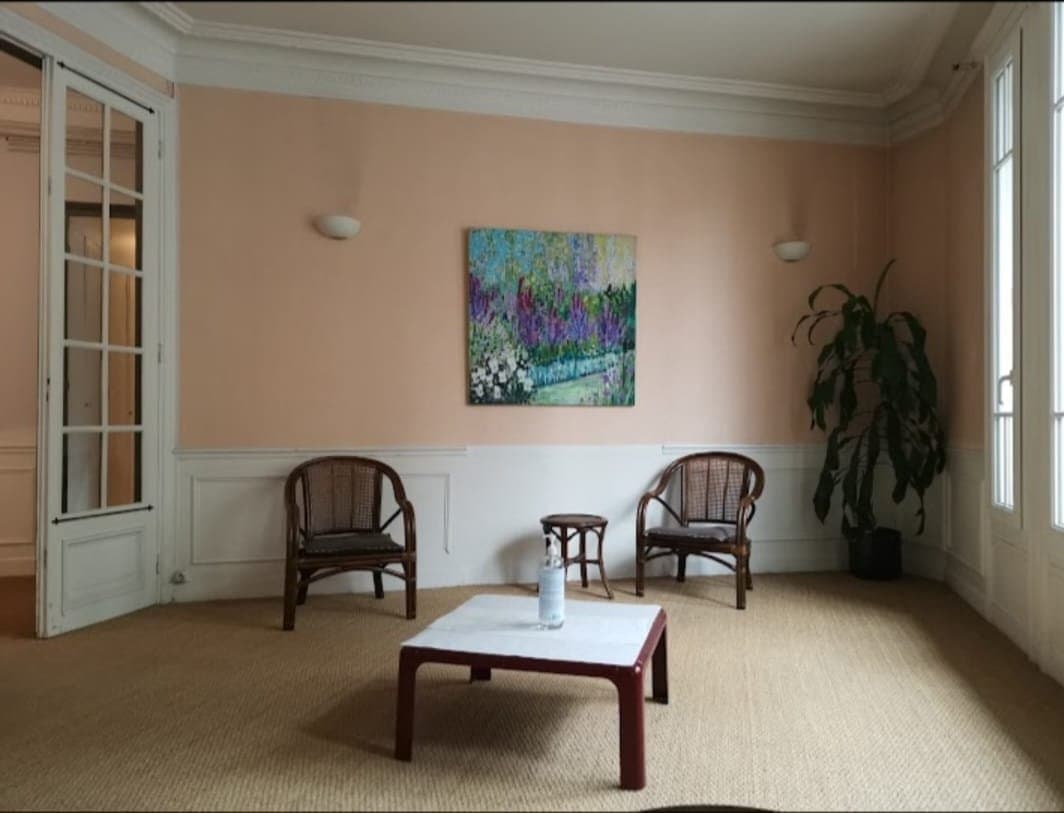 Cabinet médical - PARIS 15 - 14 m²