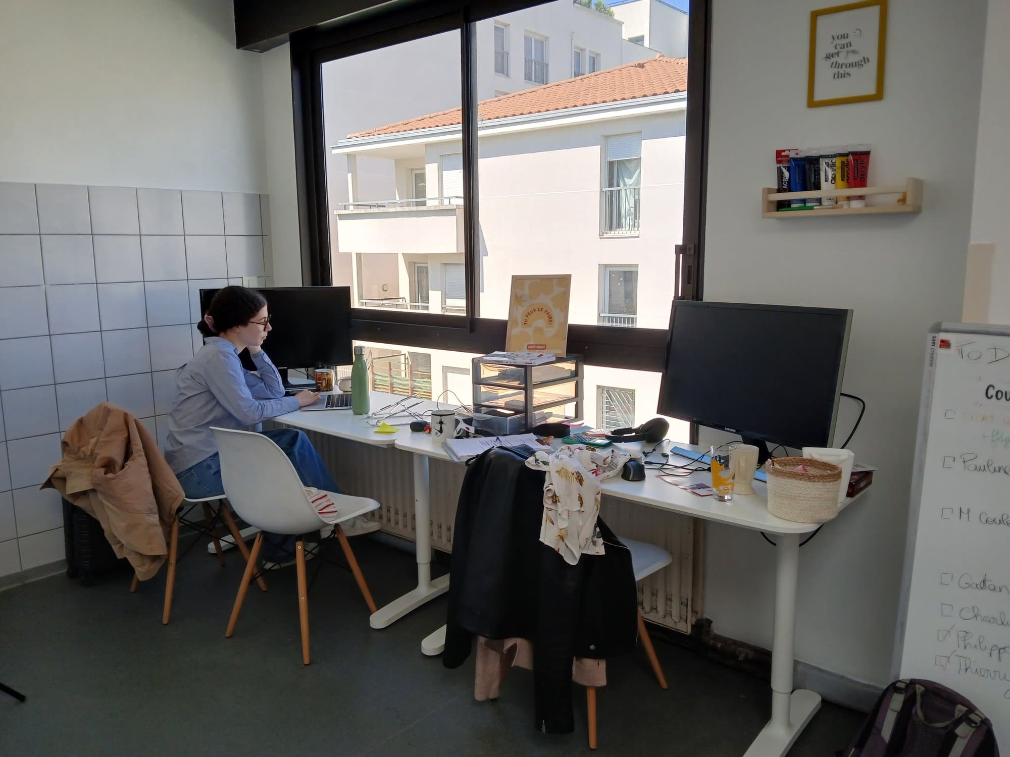 Local en maison de santé - Lyon - 15 m²
