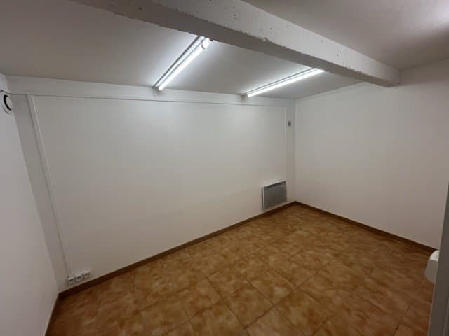 Cabinet médical - Issy-les-Moulineaux - 10 m²