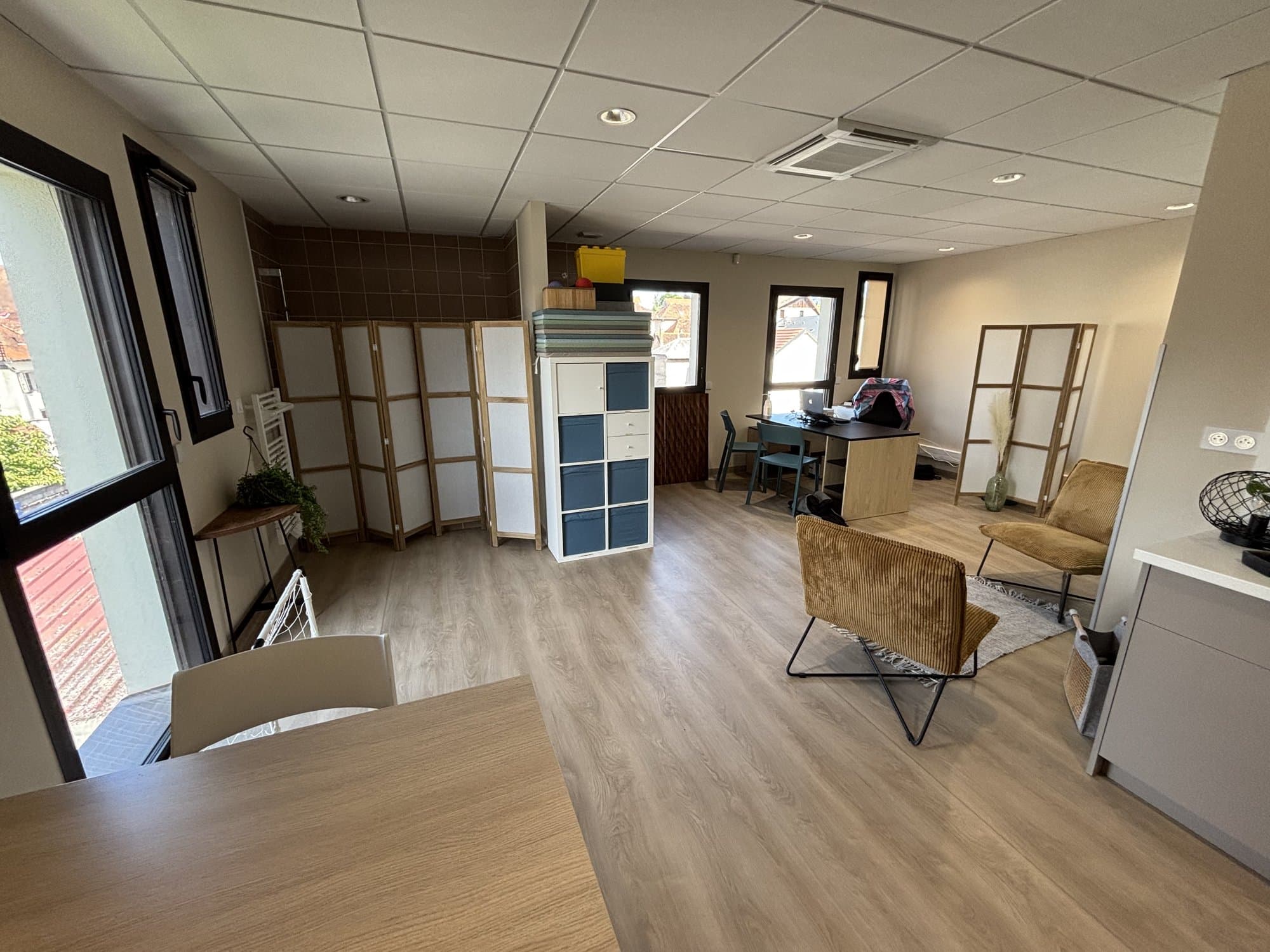 Local en maison de santé - Le Pont-de-Beauvoisin - 35 m²