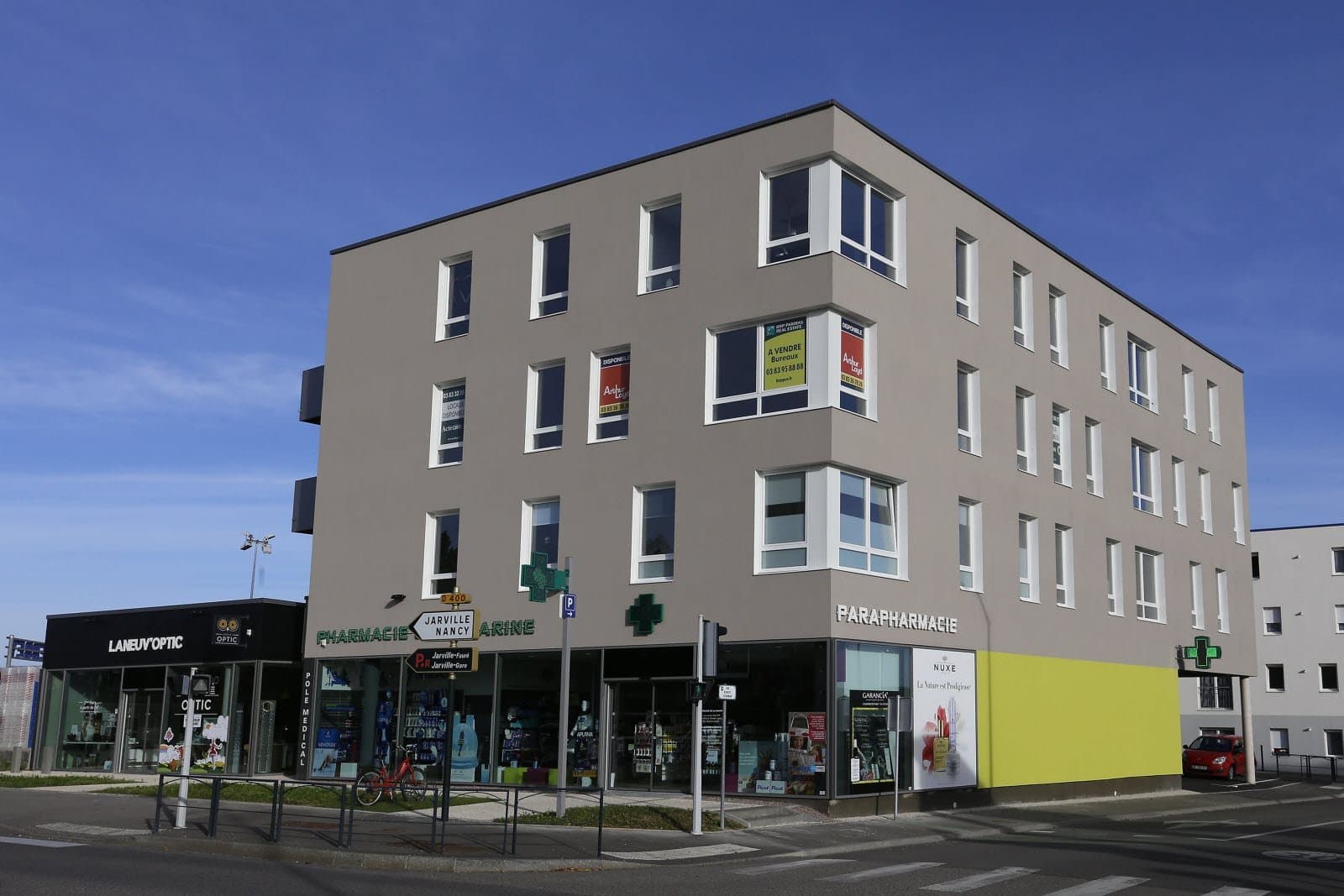 Local en maison de santé - Laneuveville-devant-Nancy - 108 m²