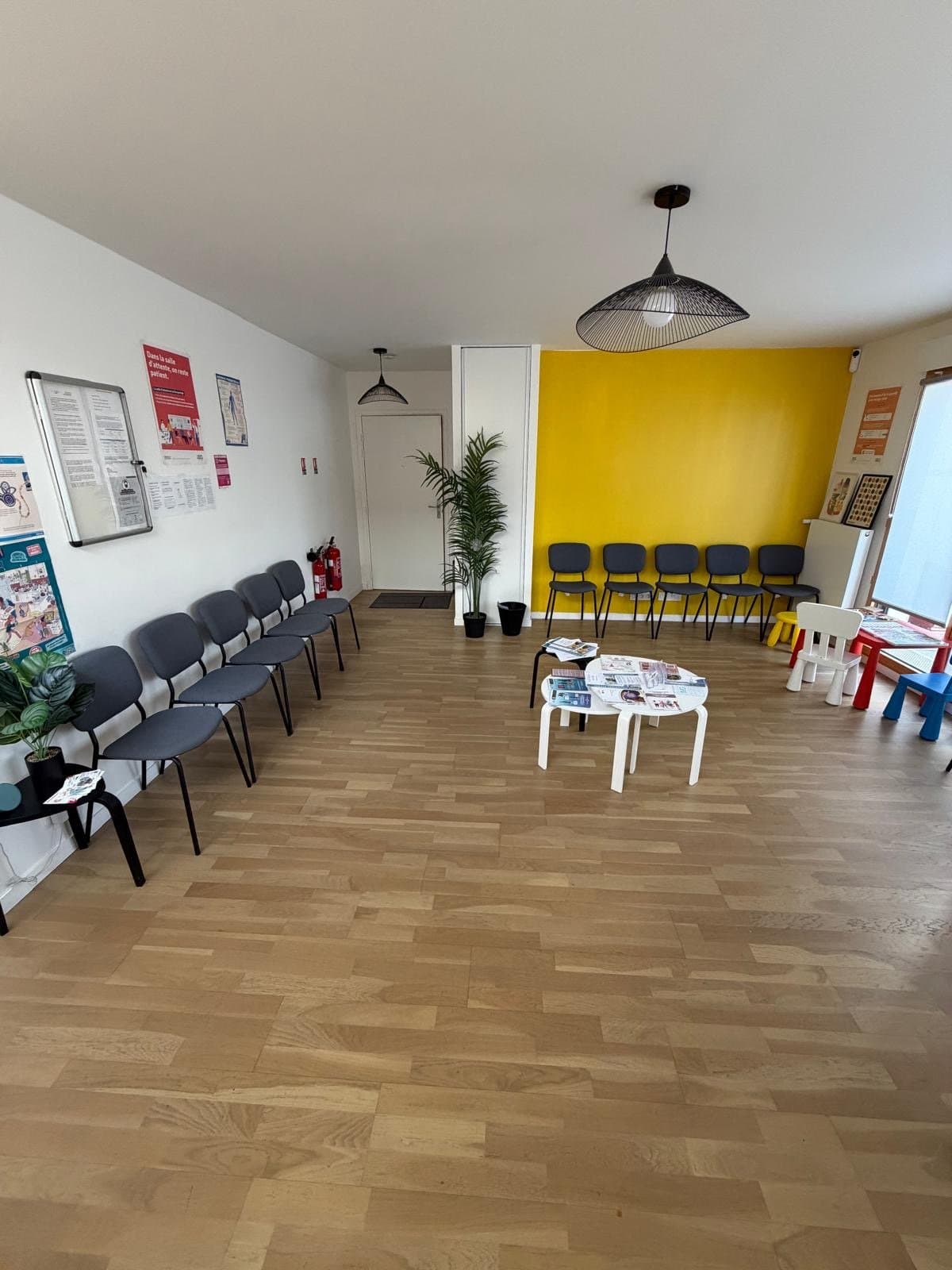 Cabinet médical - Châtenay-Malabry - 22 m²