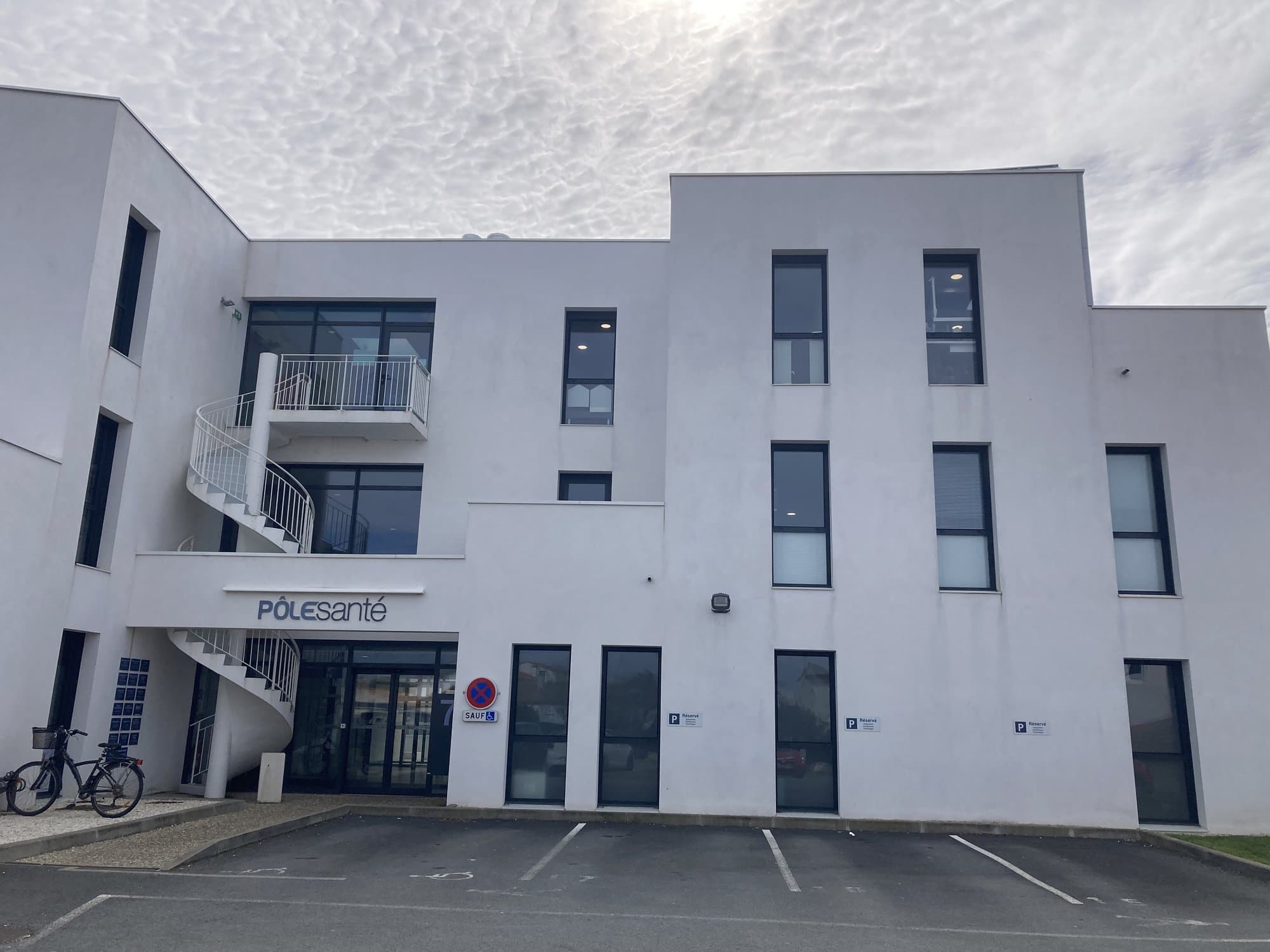 Local en maison de santé à vendre - Châtelaillon-Plage - 100 m²