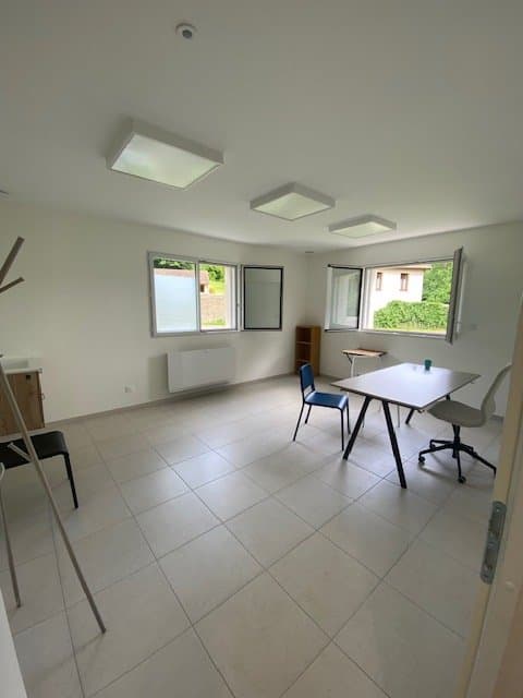 Cabinet médical - L ETANG-VERGY - 25 m²