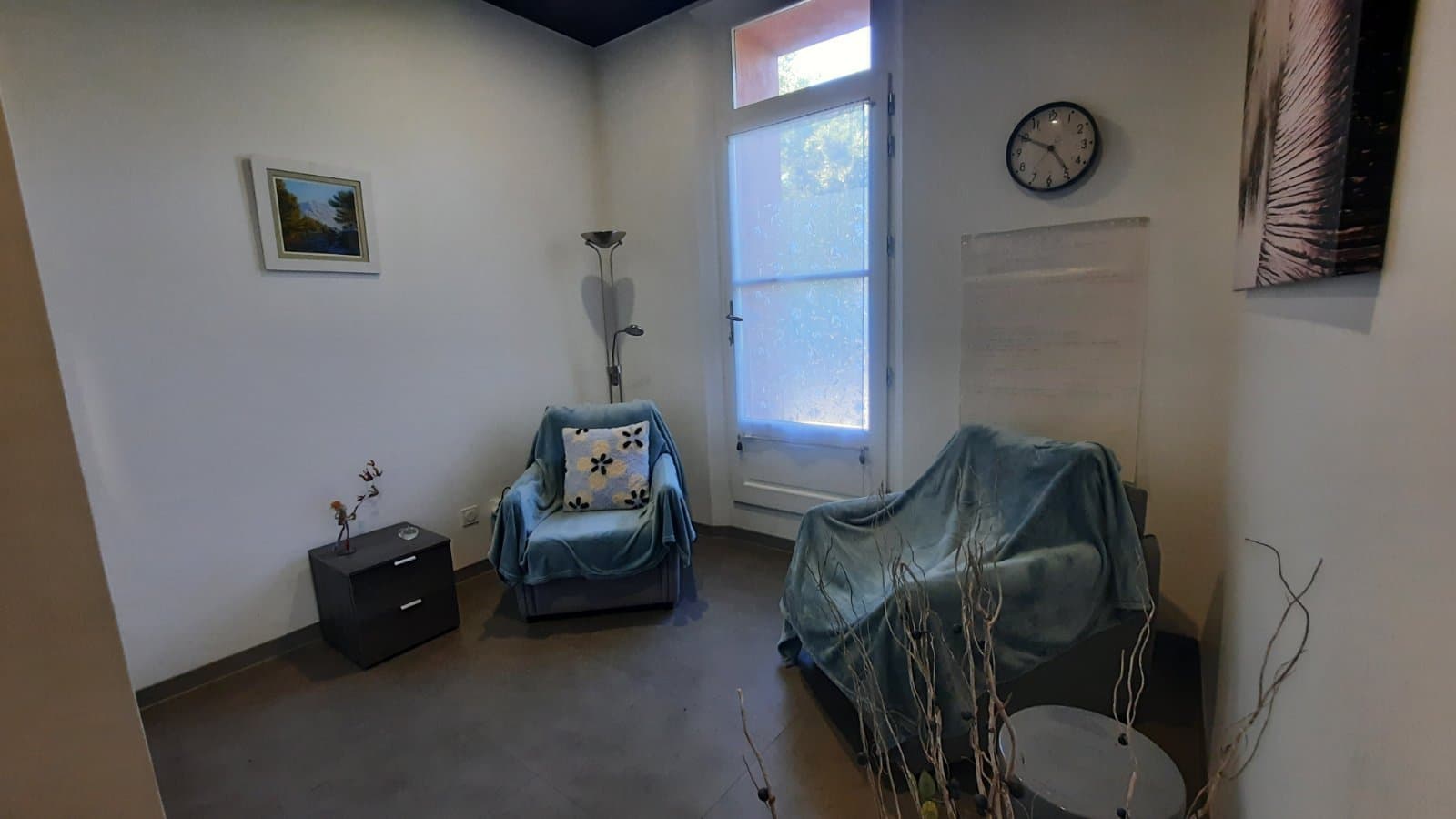 Local en maison de santé - Aix-en-Provence - 11 m²