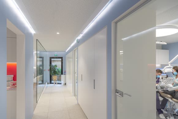 Cabinet dentaire multi-disciplinaire moderne avignon h/f