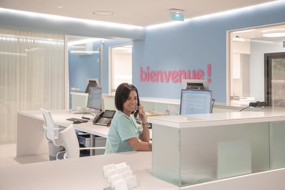 Cabinet dentaire multi-disciplinaire moderne avignon h/f