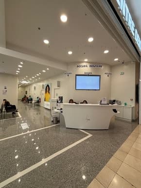 Dentiste - evry h/f