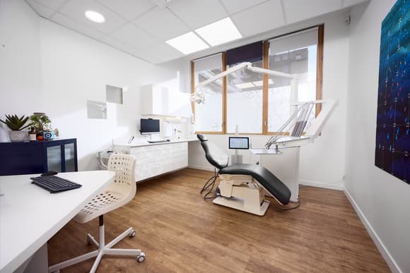 Recherche assistant(e) dentaire qualifié(e) lyon (h/f)