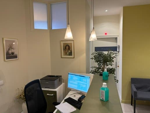 Vends cause départ retraite en janv 2027 cabinet dentaire