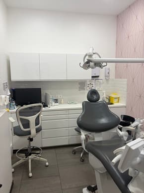 🦷 recherche assistant(e) dentaire qualifié(e) h/f