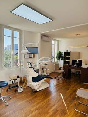 Recherche collaborateur (h/f) chirurgien-dentiste