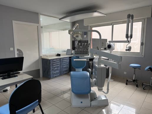 🦷 sydel · lens (62) – murs + fonds, 4 fauteuils · réf. 6201