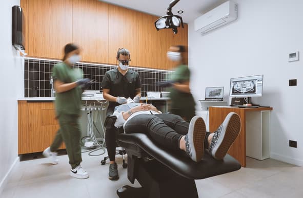 Recherche chirurgien dentiste (h/f) collaboration liberale poste existant
