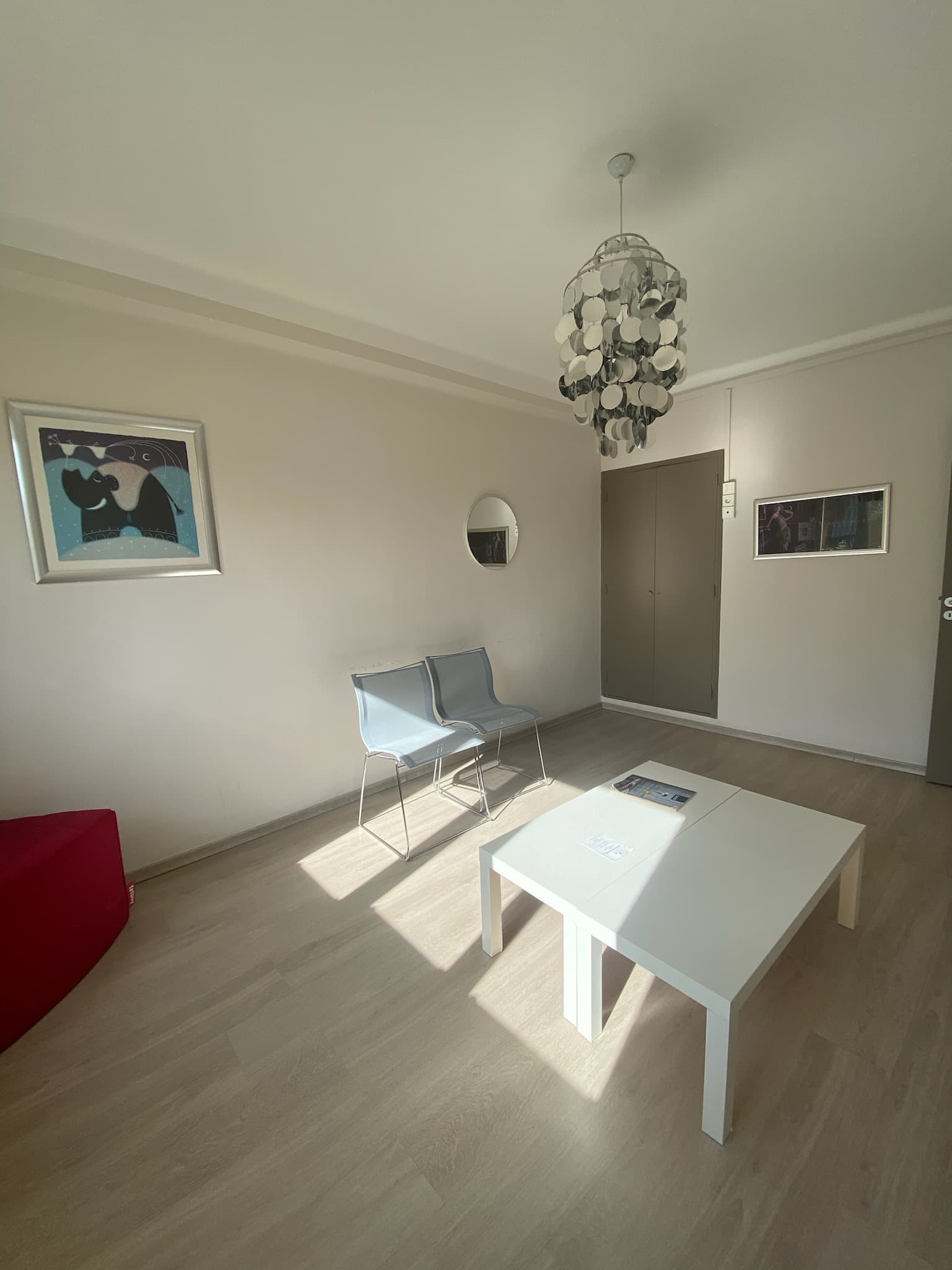 vente cabinet hyeres