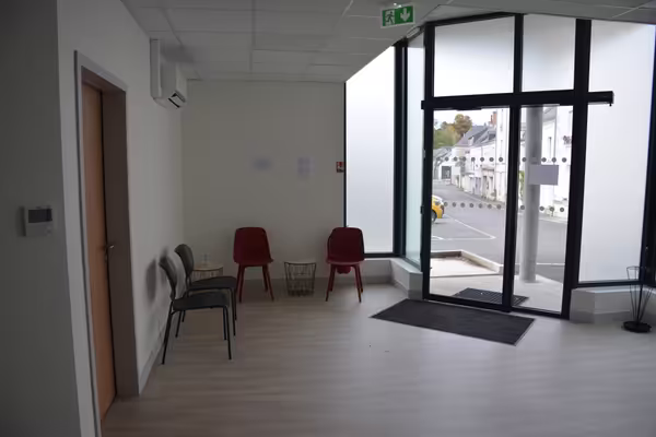 A saisir : Cabinet médical rénové à Sainte-Maure-de-Touraine (37)
