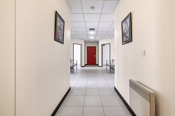 Cabinet de 11 m2 à louer dans un centre de santé pluridisciplinaire rénové de 175 m², situé en plein centre-ville de nogent-sur-marne