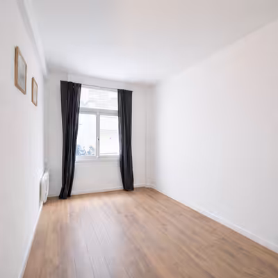 Cabinet 71 m2/3 bureaux + espace secrétaire à vendre paris 16eme - baisse de prix