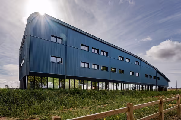 Bureaux disponibles tertaire / professions de santé dans le bâtiment Equinoxe, à Douvres-la-Délivrande